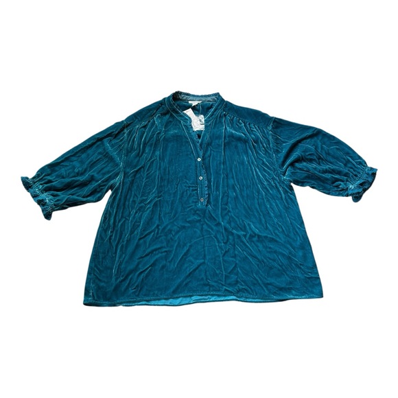 Sundance Tops - NWT Sundance Romance Imagined Velvet Blouse Size XL